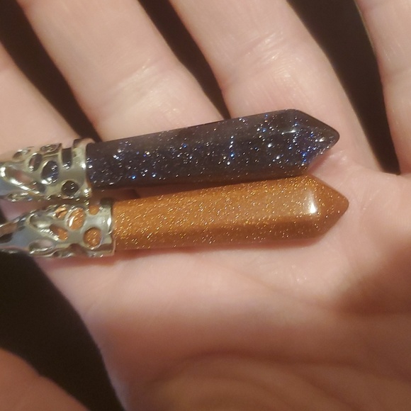 New 2pc Blue and Gold Sunstone Sandstone Long Point Pendants. - Picture 5 of 9